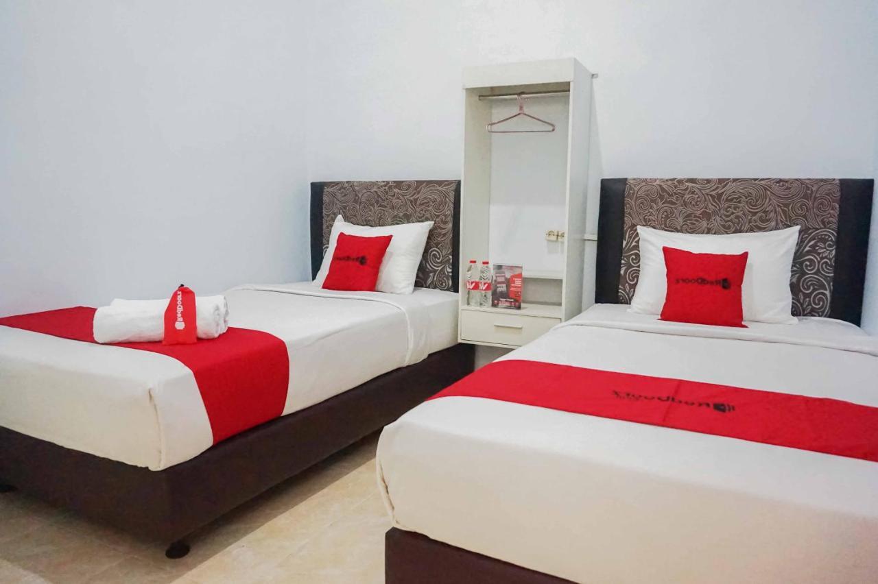 Reddoorz Near Velodrome Malang 2 Hotel Ngadipuro Kültér fotó