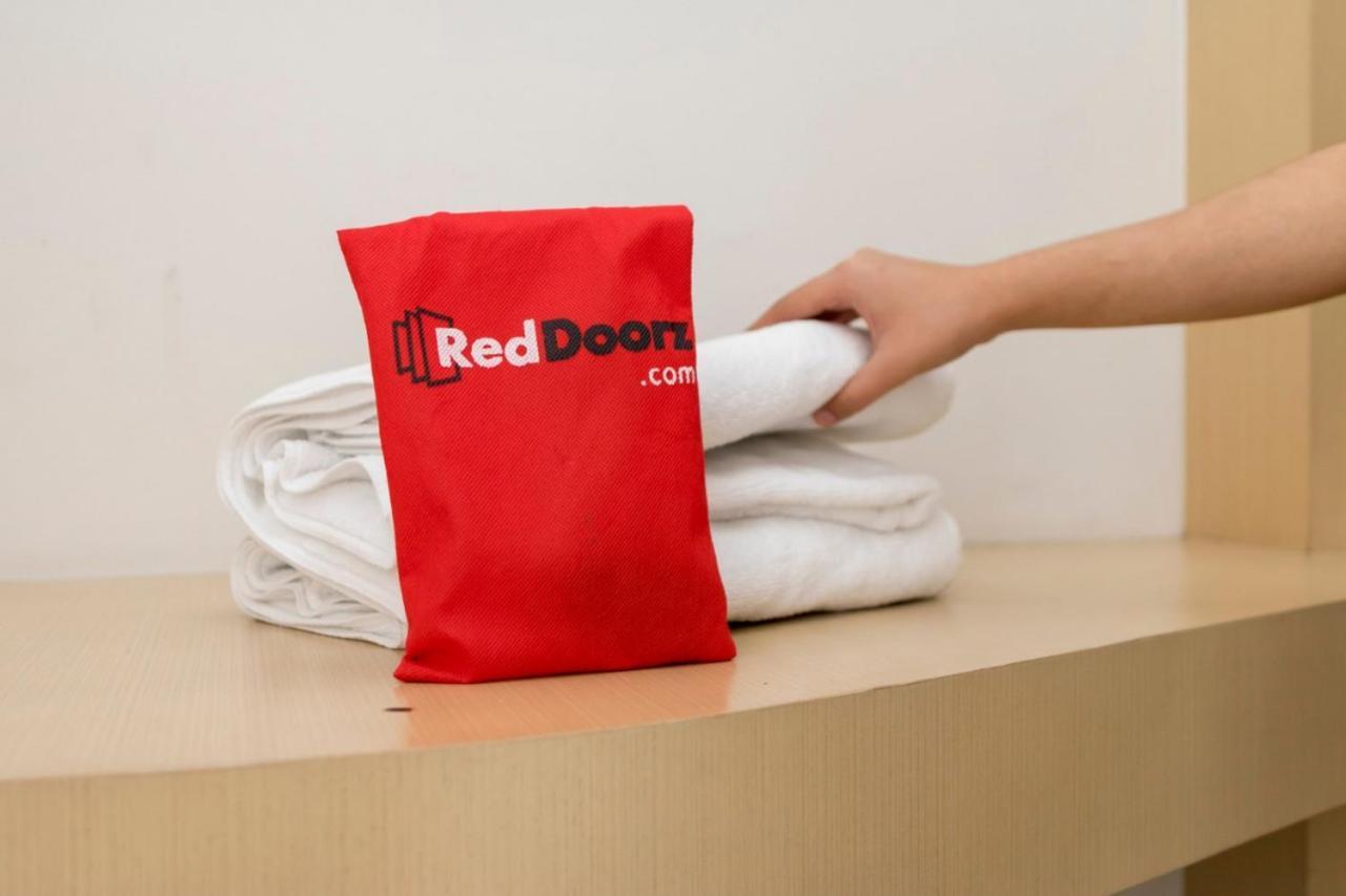 Reddoorz Near Velodrome Malang 2 Hotel Ngadipuro Kültér fotó
